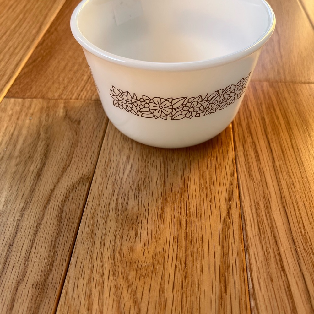 Pyrex Woodland Sugar Bowl